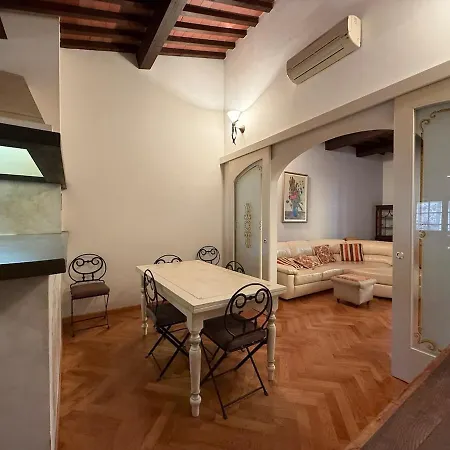 Апартаменты Cuore Antico 12 Прато