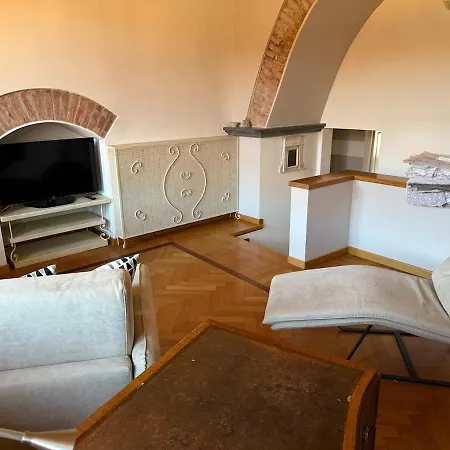 Апартаменты Cuore Antico 12