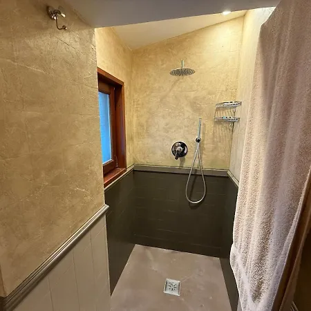 Cuore Antico 12 Апартаменты *